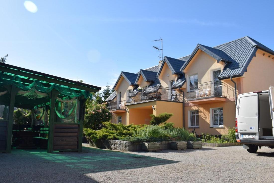Hotel U Rybaka Jezierzany Esterno foto